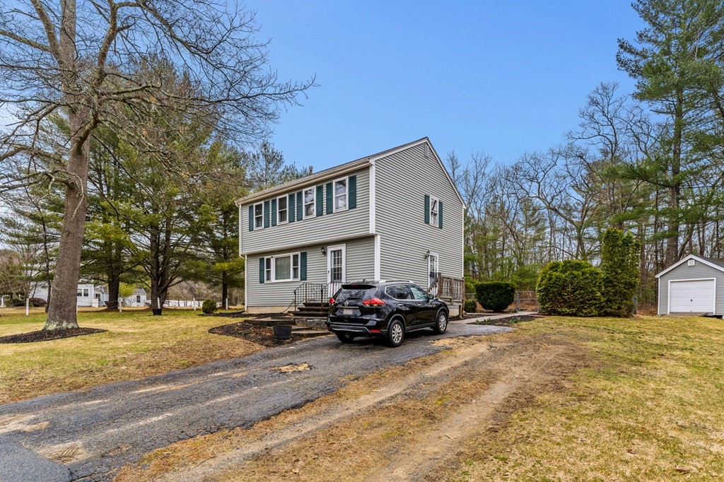 809 Amesbury Road Haverhill, MA 01830 - Photo 2 of 35 Gallery Image 2