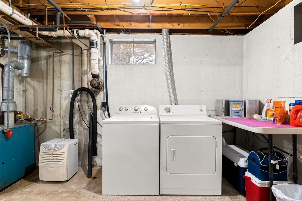 809 Amesbury Road Haverhill, MA 01830 - Photo 30 of 35 Gallery Image 30