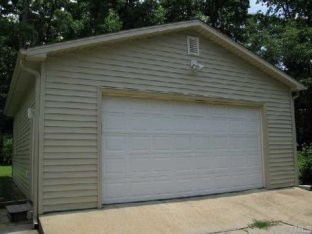 7304 Parrott Drive Raleigh, NC 27616 - Photo 10 of 12 Gallery Image 10