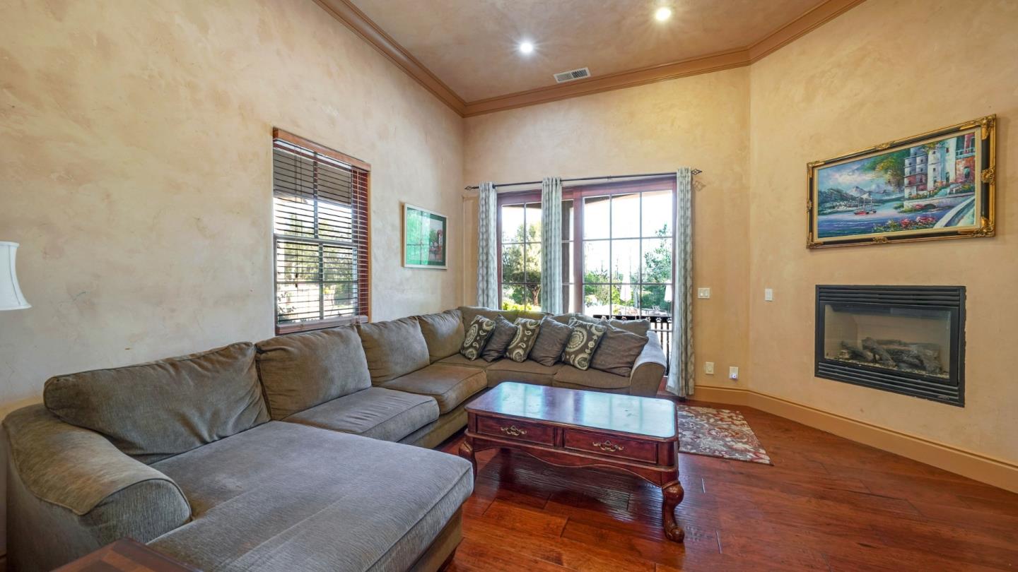 8654 Carolines Ridge Road Salinas, CA 93907 - Photo 28 of 47 Gallery Image 28