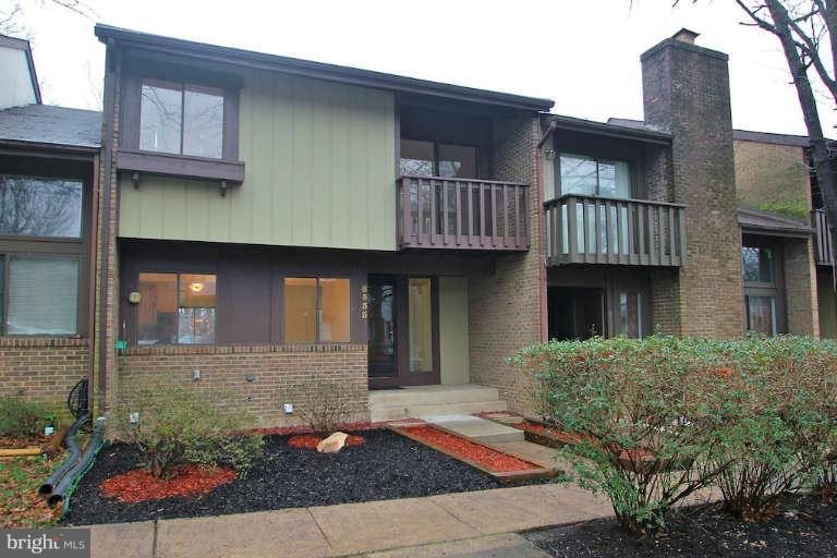 8533 Gwynedd Way Springfield, VA 22153 - Photo 29 of 30 Exterior (Front)