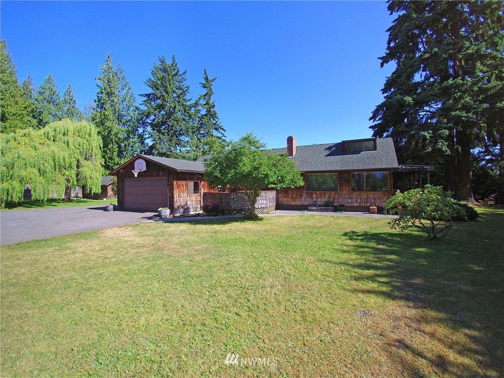 261 Lake Farm Road Port Angeles, WA 98362 - Photo 1 of 25