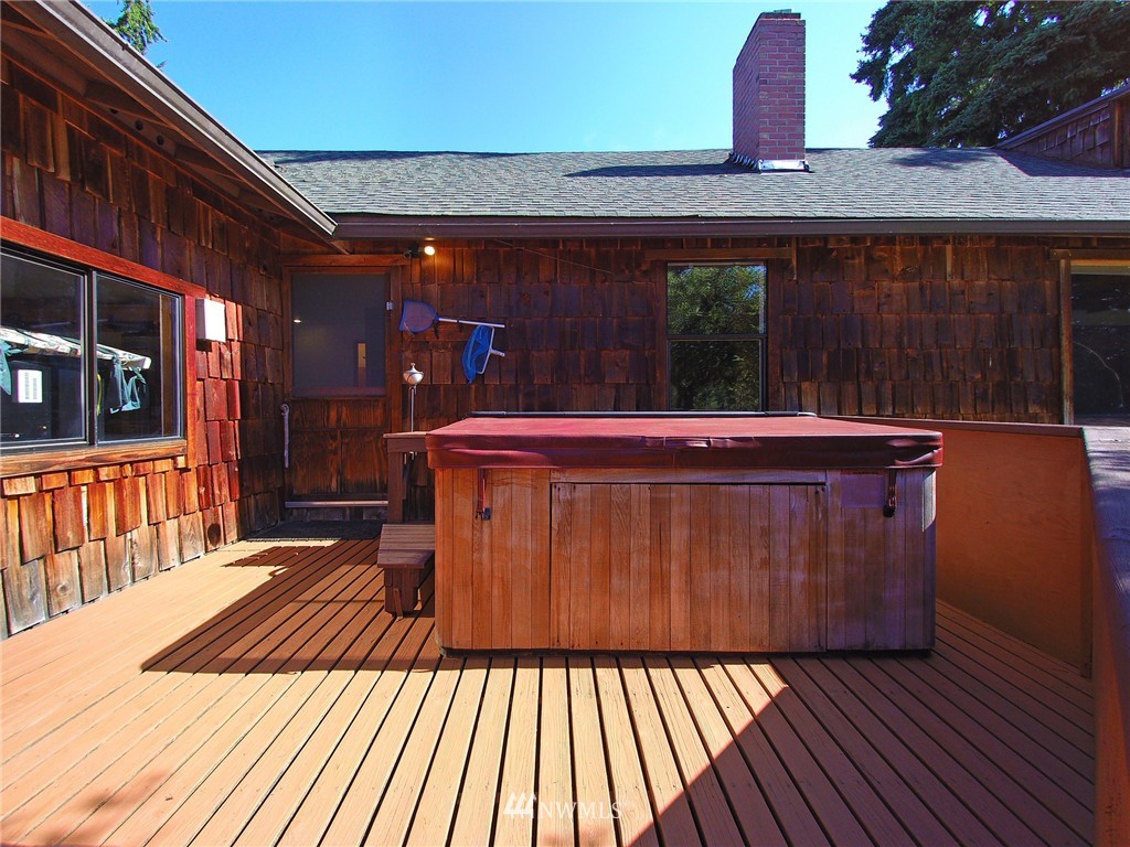 261 Lake Farm Road Port Angeles, WA 98362 - Photo 11 of 25