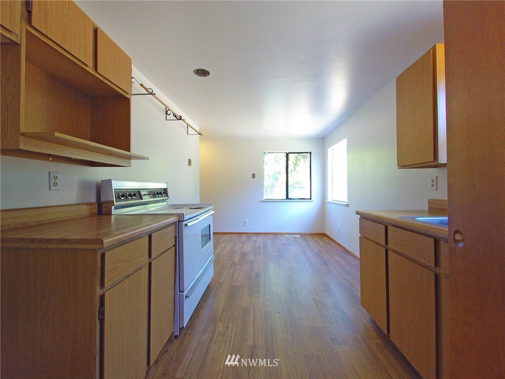 261 Lake Farm Road Port Angeles, WA 98362 - Photo 16 of 25