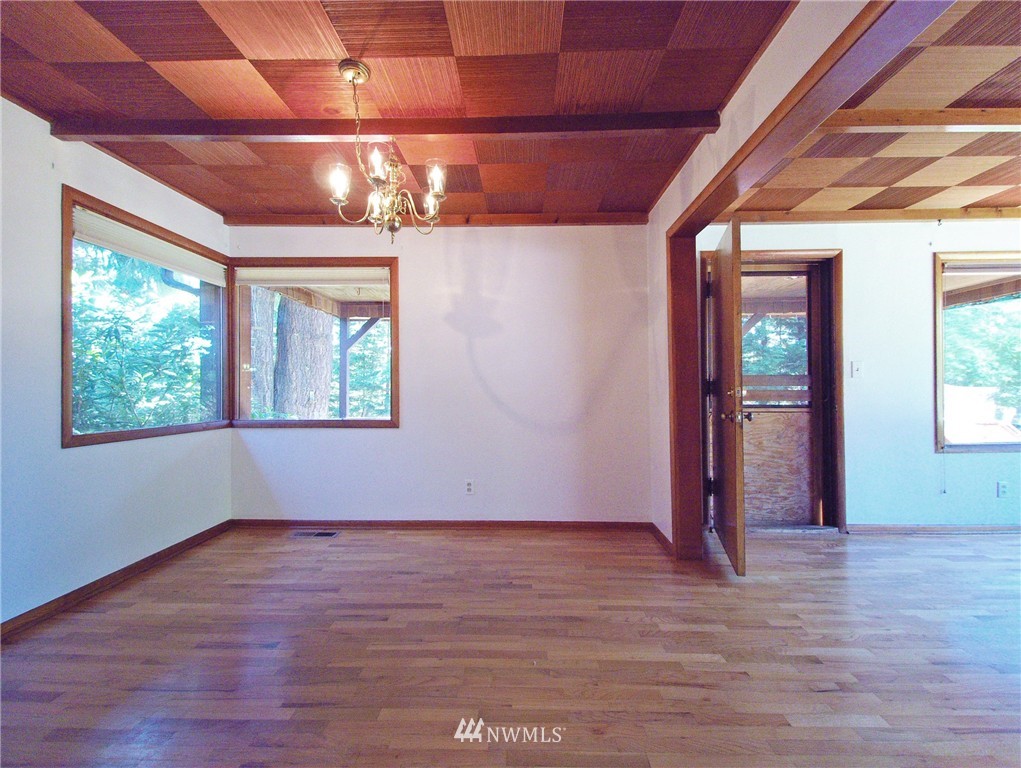 261 Lake Farm Road Port Angeles, WA 98362 - Photo 6 of 25