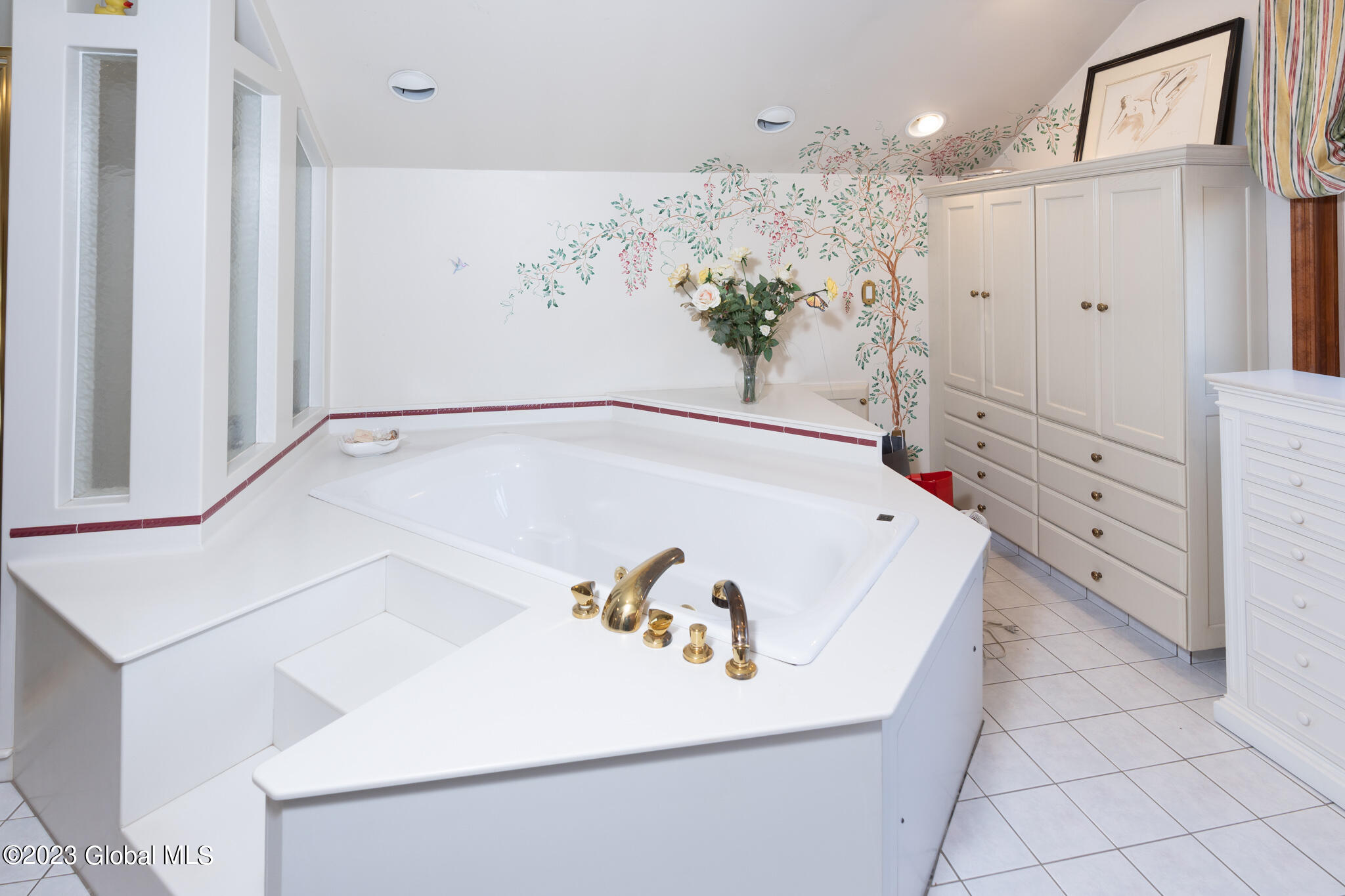 6 Brian Drive Rexford, NY 12148 - Photo 36 of 70 92442D37-E431-4147-AA81-C67377F5FDFE