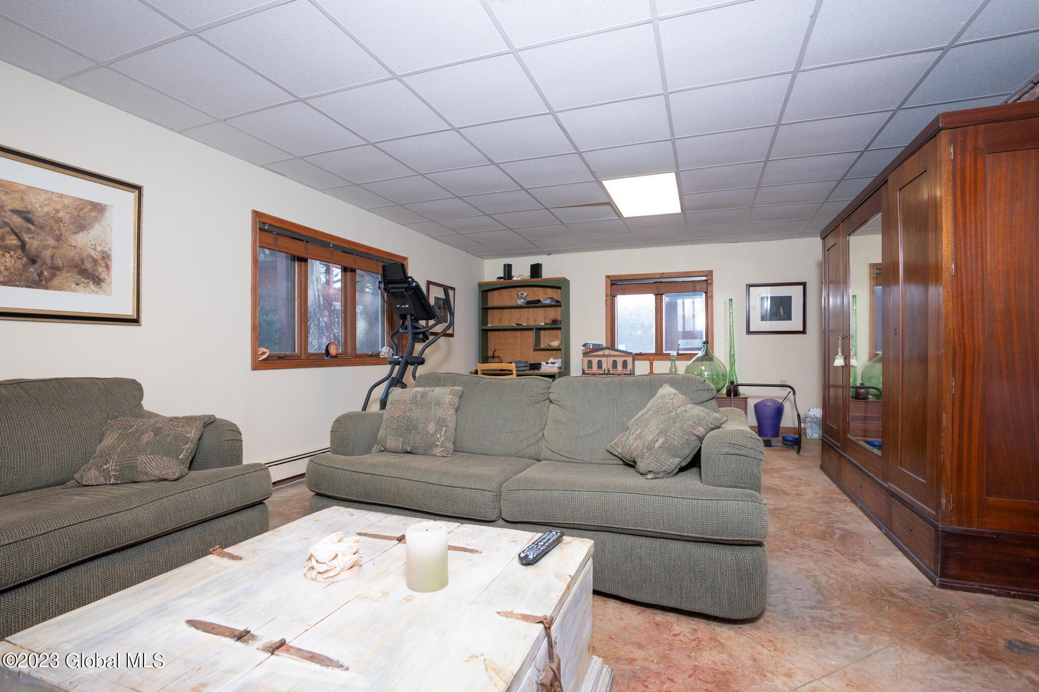 6 Brian Drive Rexford, NY 12148 - Photo 46 of 70 D7646133-07F9-43CD-9266-AD69AA62EE51