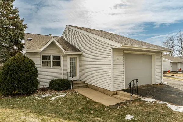 $219,900 | 28 Millhouse Lane Southwest, Chatfield, MN 55923