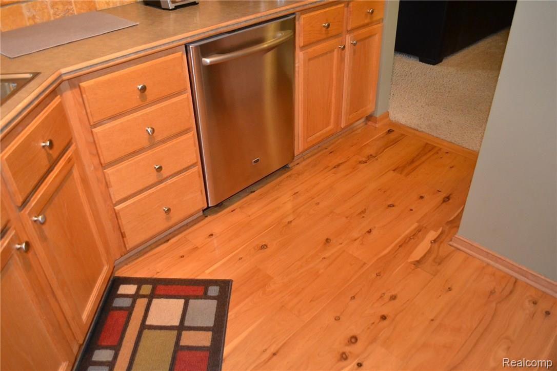 6409 Woodbrook Road Linden, MI 48451 - Photo 15 of 63 DSC_0432.JPG