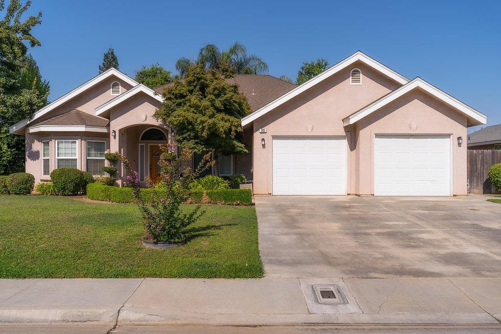 385 South Maple Drive Reedley, CA 93654 - Photo 2 of 36 Gallery Image 2