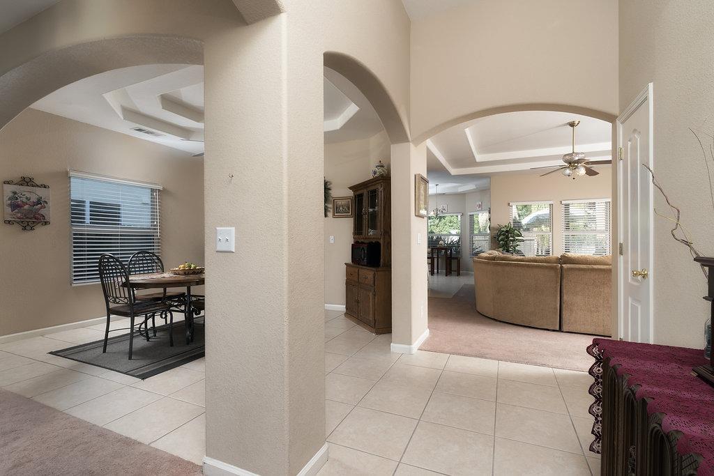 385 South Maple Drive Reedley, CA 93654 - Photo 6 of 36 Gallery Image 6