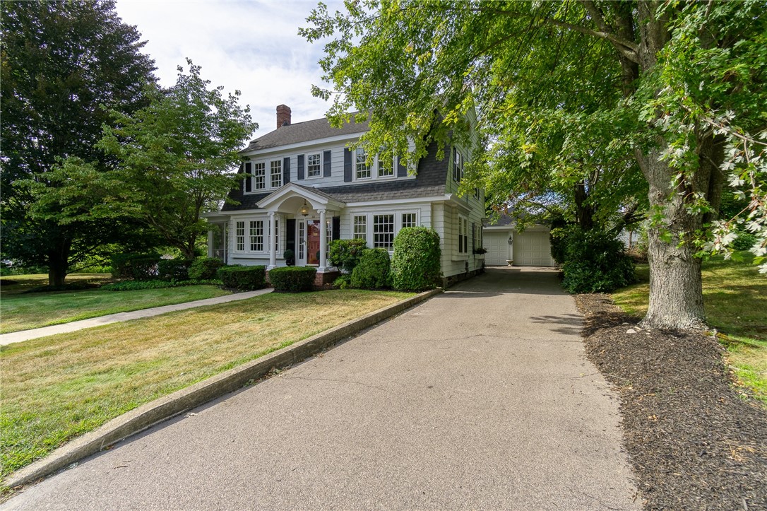 368 Great Road North Smithfield, RI 02896 - Photo 1 of 13 Gallery Image 1