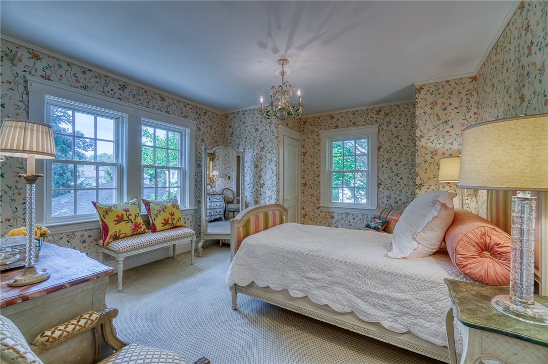 368 Great Road North Smithfield, RI 02896 - Photo 9 of 13 Gallery Image 9