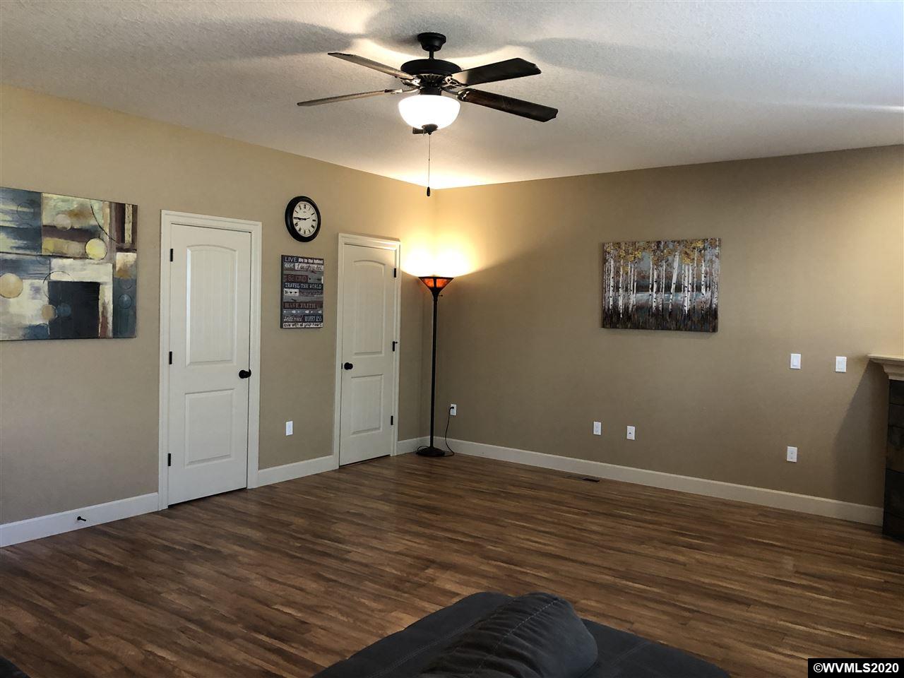 1137 Taurus Loop Northeast Keizer, OR 97303 - Photo 22 of 25