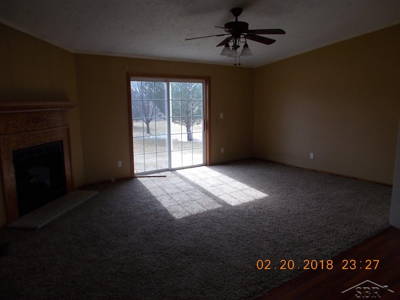 10799 West Gary Road Chesaning, MI 48616 - Photo 5 of 11 31341037-4.JPG