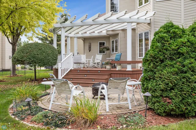 $779,900 | 4902 Rose Creek Parkway South, Fargo, ND 58104