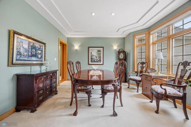 $779,900 | 4902 Rose Creek Parkway South, Fargo, ND 58104