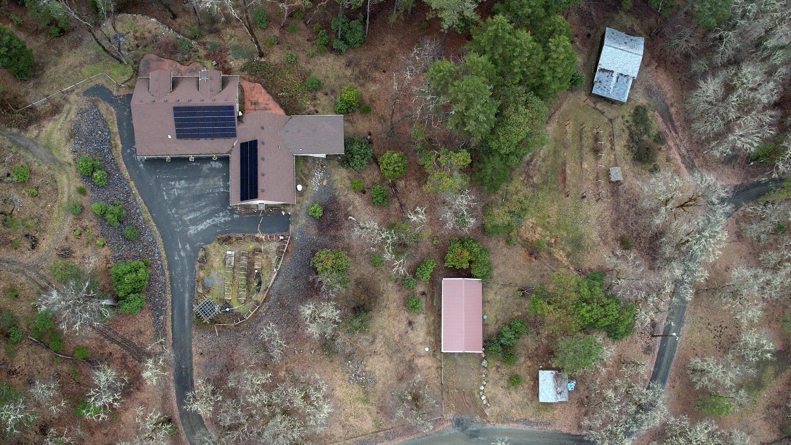 10523 Lower River Road Grants Pass, OR 97526 - Photo 4 of 58 Lower River SF11