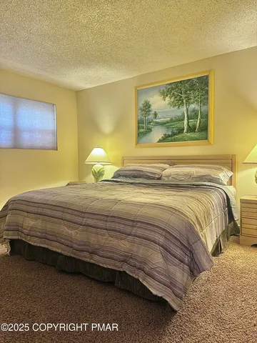 $1,650 | 33 Midlake Drive, Unit 101, Lake Harmony, PA 18624