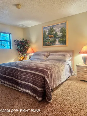 $1,650 | 33 Midlake Drive, Unit 101, Lake Harmony, PA 18624