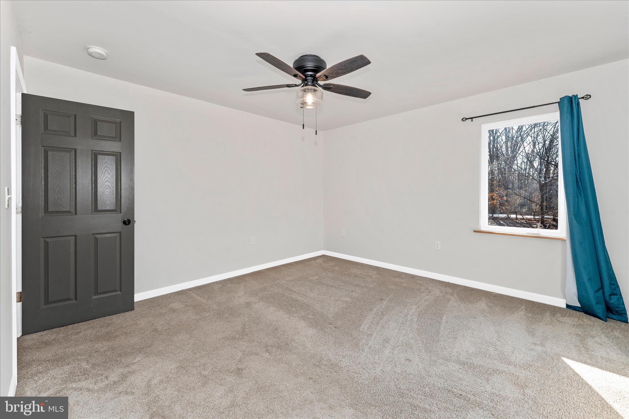 2034 Fridinger Mill Road Westminster, MD 21157 - Photo 22 of 43 Primary Bedroom