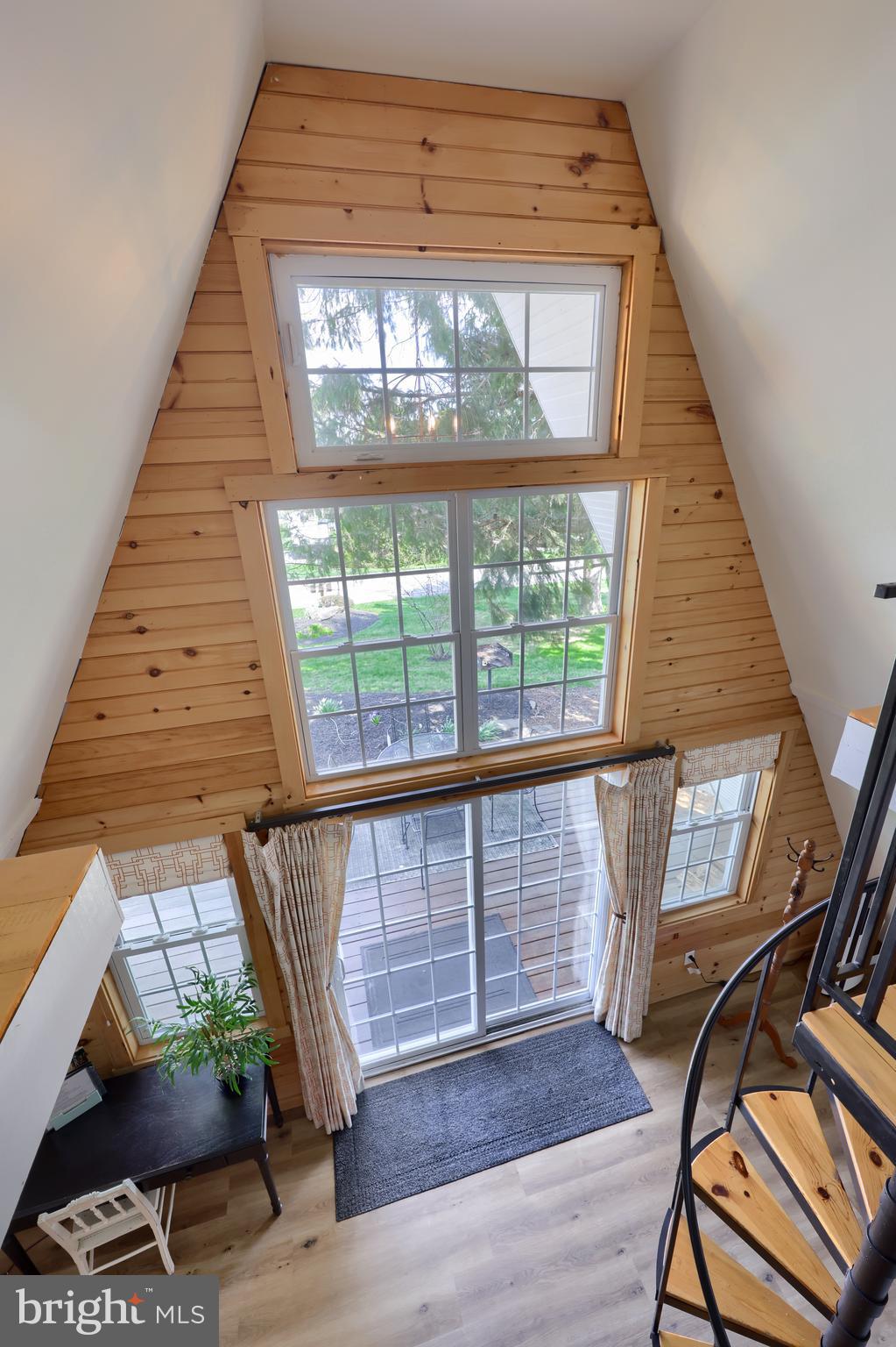 1770 Windy Hill Road Lancaster, PA 17602 - Photo 3 of 43 a view of entryway with wooden floor