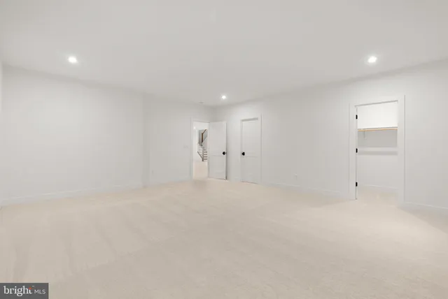 a view of a house with a big yard