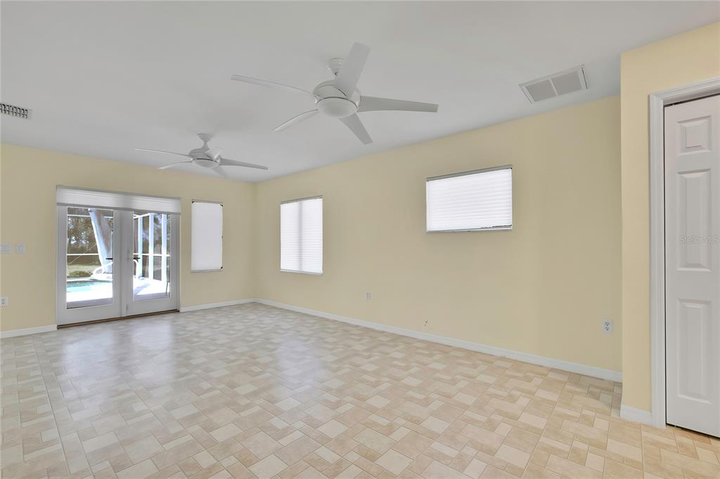 7250 Madrid Road Weeki Wachee, FL 34613 - Photo 26 of 45