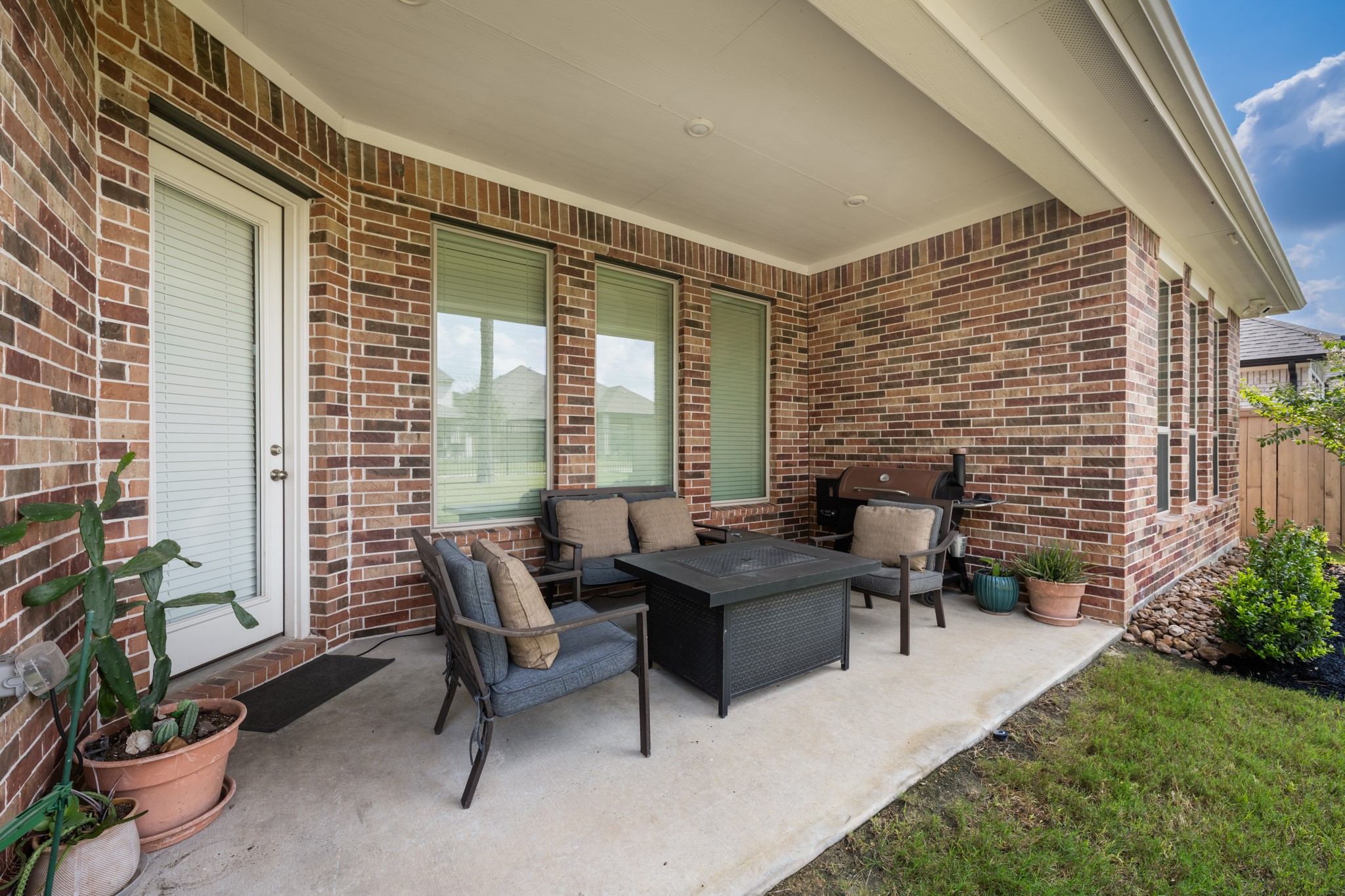 22014 Gateway Arch Drive Porter, TX 77365 - Photo 25 of 27 a building outdoor space with patio furniture