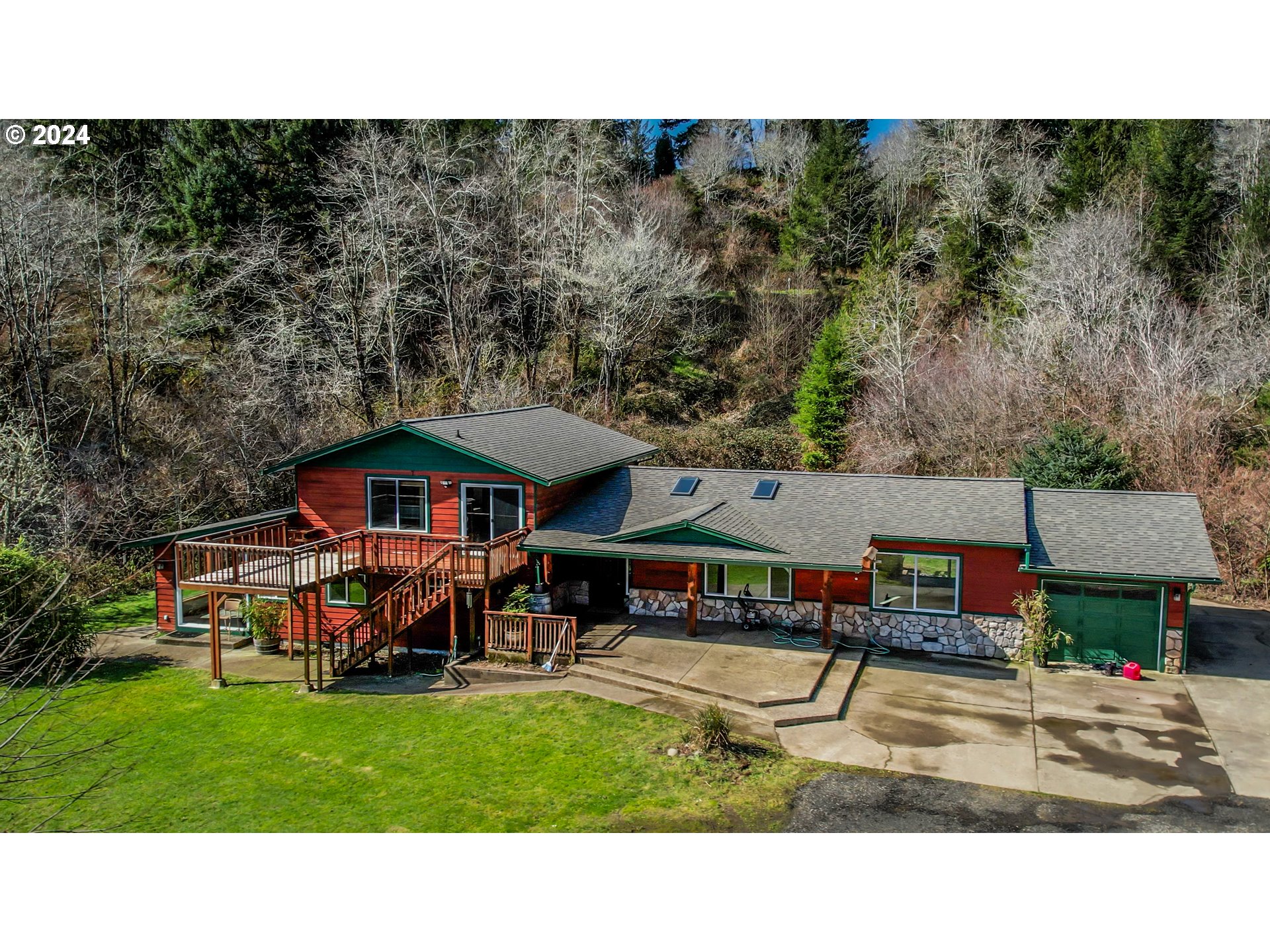 89749 Ben Bunch Road Florence, OR 97439 - Photo 1 of 48 Gallery Image 1