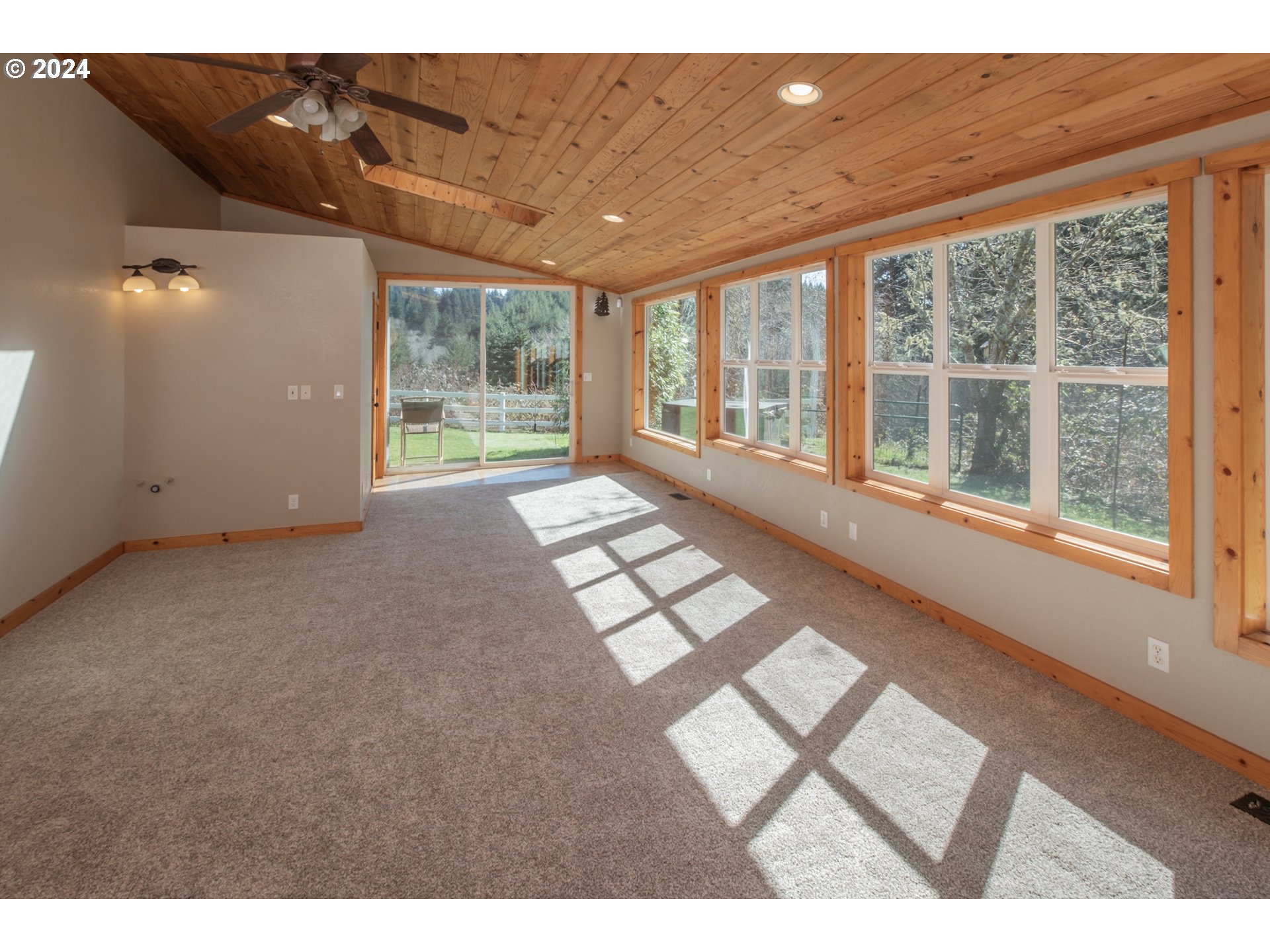 89749 Ben Bunch Road Florence, OR 97439 - Photo 32 of 48 Gallery Image 32