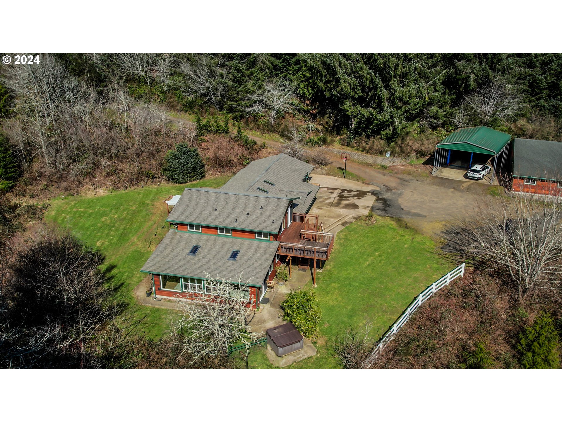89749 Ben Bunch Road Florence, OR 97439 - Photo 4 of 48 Gallery Image 4