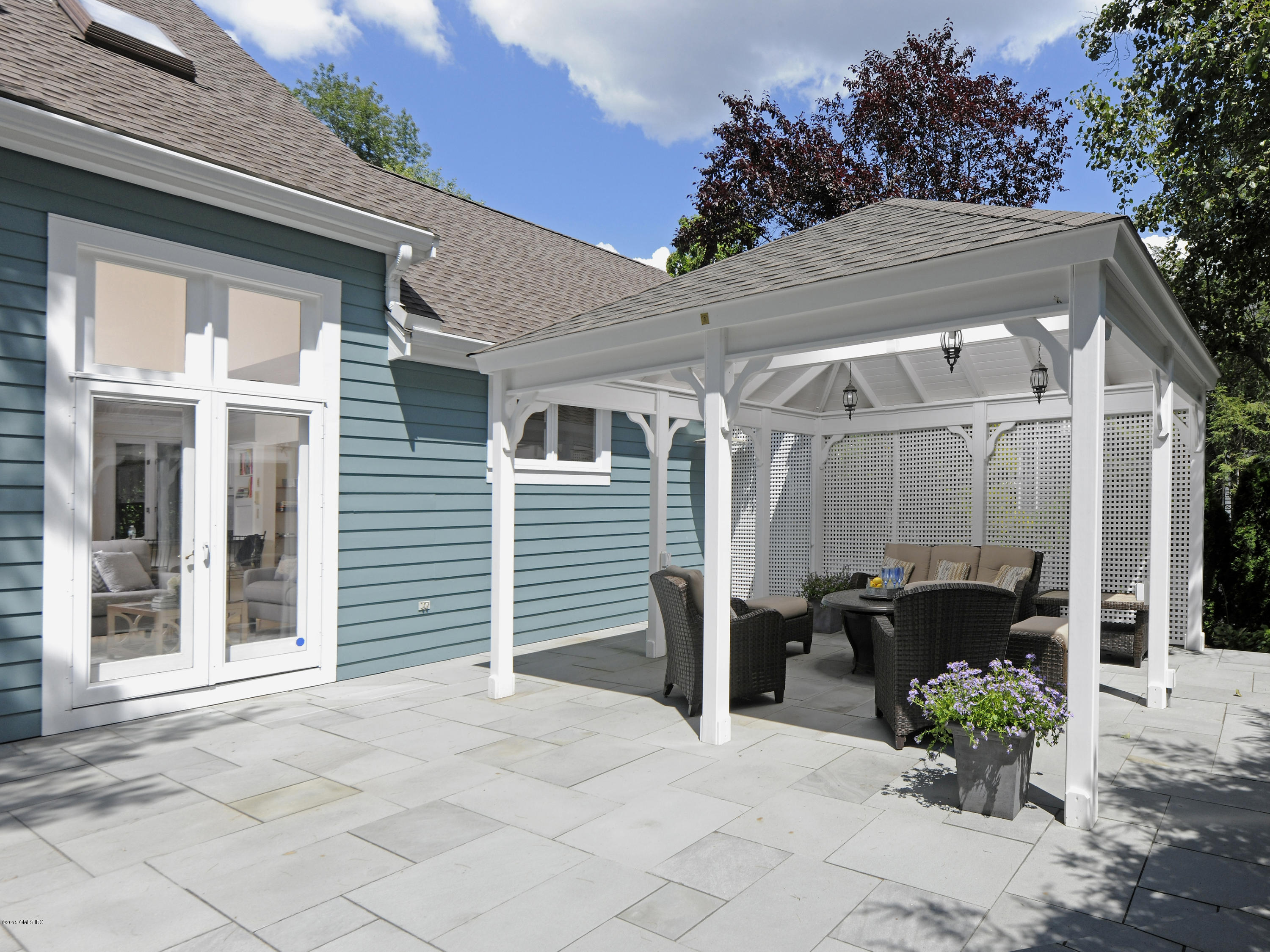45 Harding Road Old Greenwich, CT 06870 - Photo 24 of 32 24 Gazebo Back3