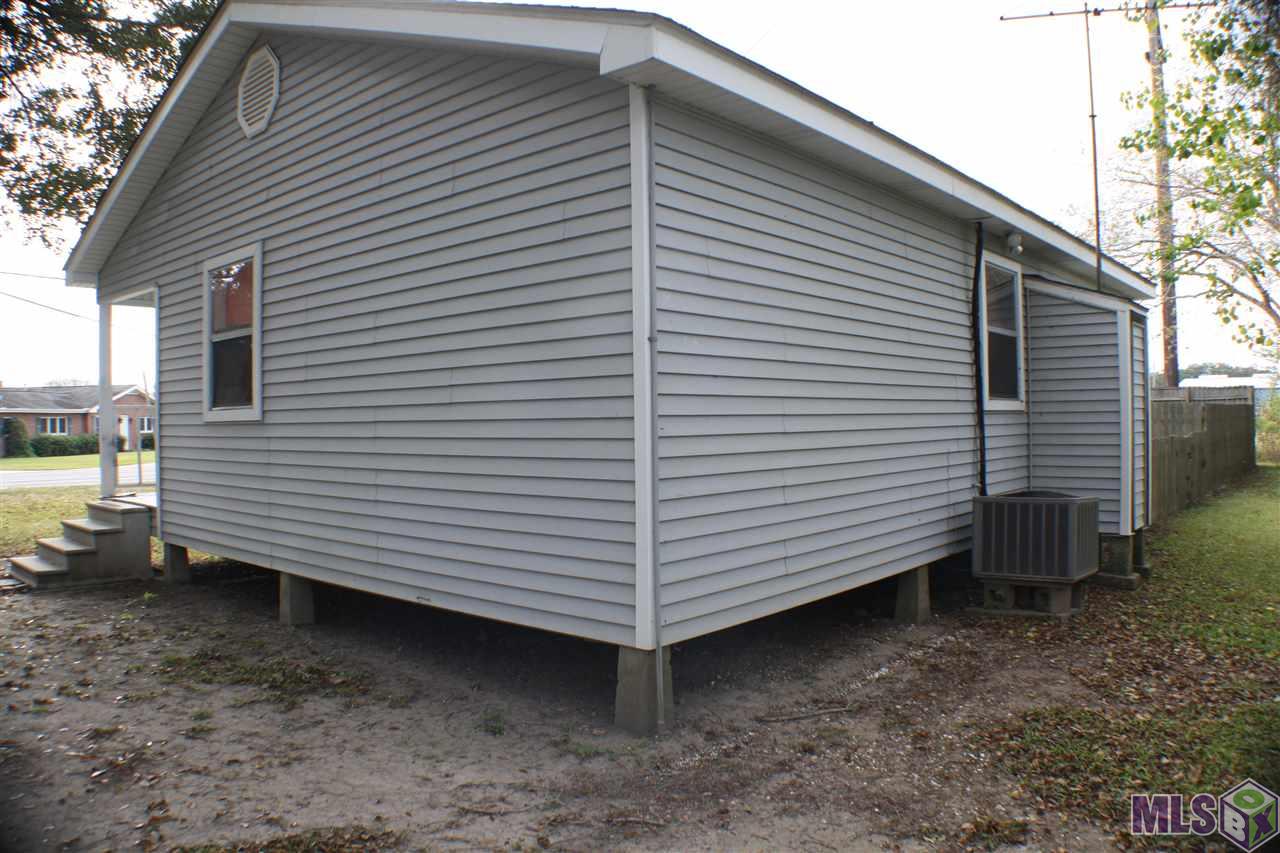 901 Main Street Lockport, LA 70374 - Photo 4 of 19 Side/Back View