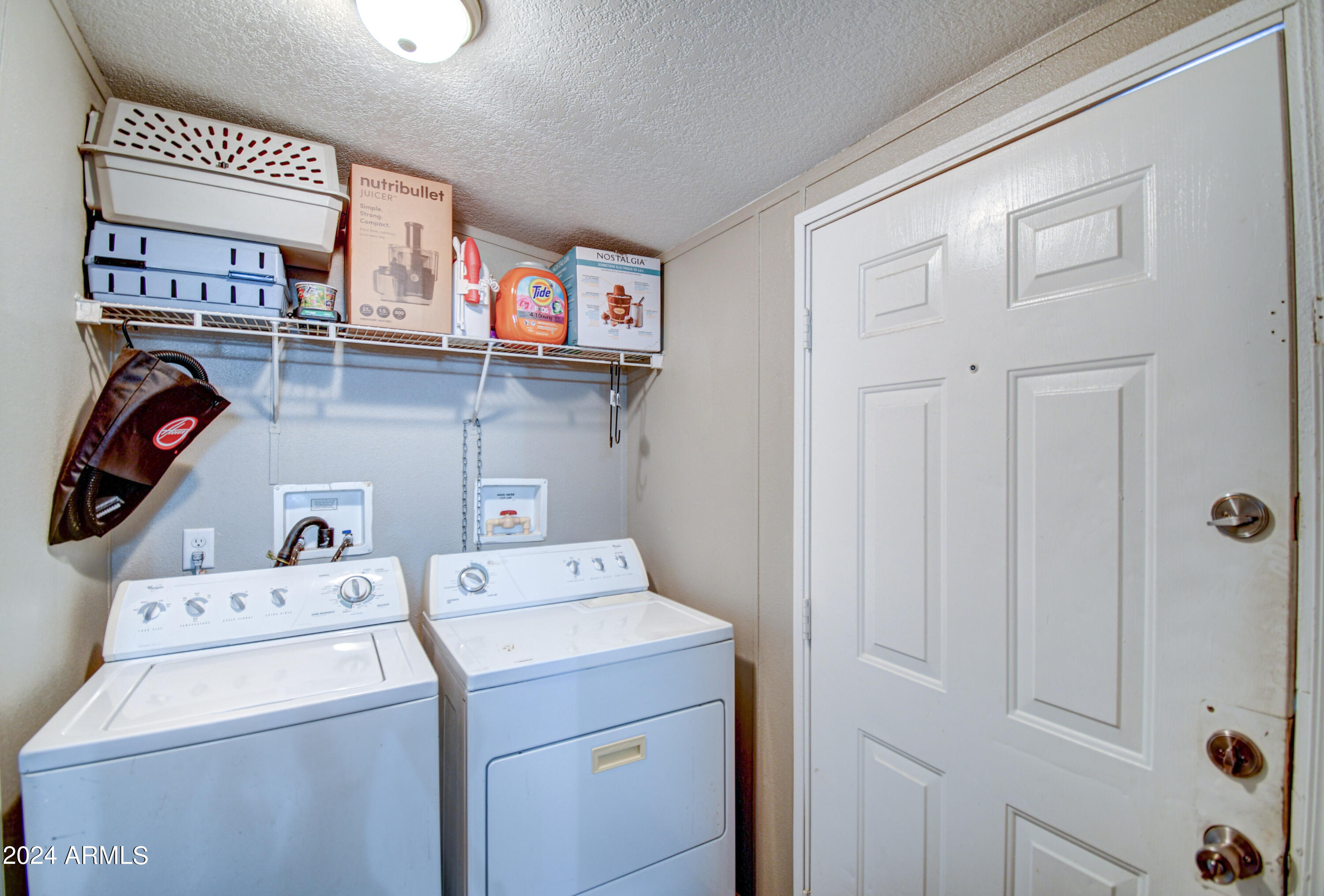 814 West Mineral Road Phoenix, AZ 85041 - Photo 15 of 17 Laundry 1