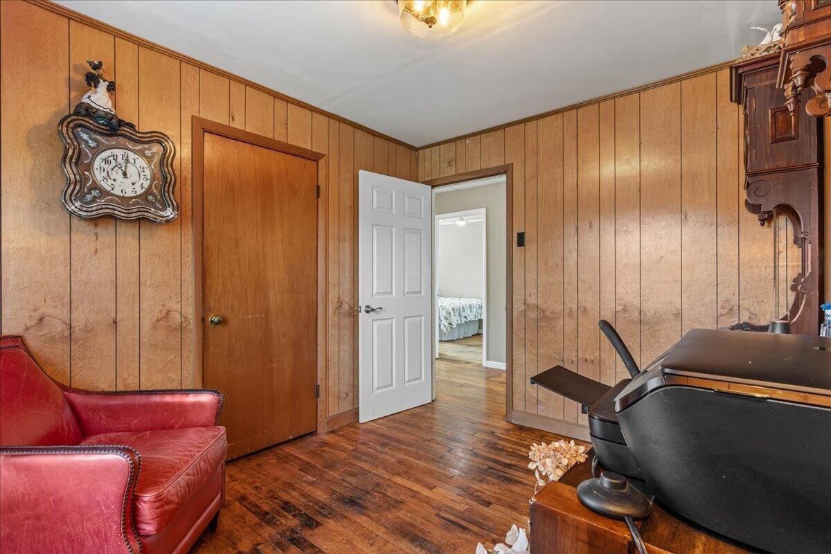 350 Stephens Road Greenback, TN 37742 - Photo 18 of 36