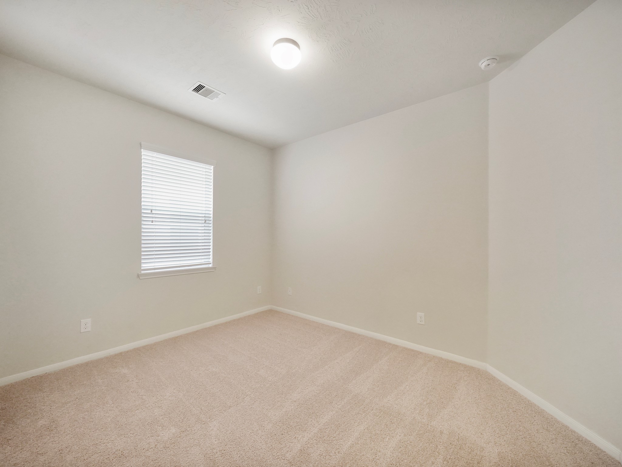 3218 Bandera Run Lane Katy, TX 77494 - Photo 12 of 15 Secondary bedrooms are located off of the entry.