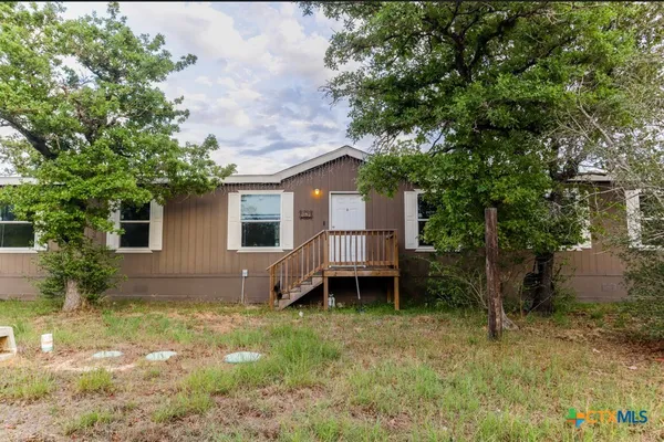 $275,000 | 293 Turkey Tree Trail, Seguin, TX 78155