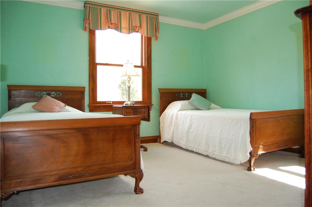 110 Woodside Road Pittsburgh, PA 15221 - Photo 14 of 24 Gallery Image 14
