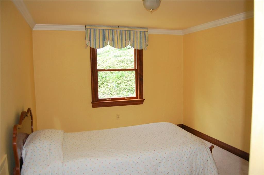 110 Woodside Road Pittsburgh, PA 15221 - Photo 16 of 24 Gallery Image 16