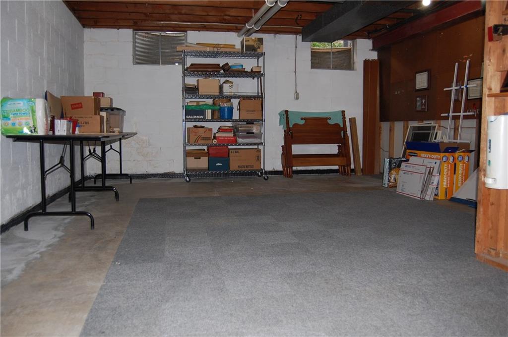110 Woodside Road Pittsburgh, PA 15221 - Photo 21 of 24 Gallery Image 21