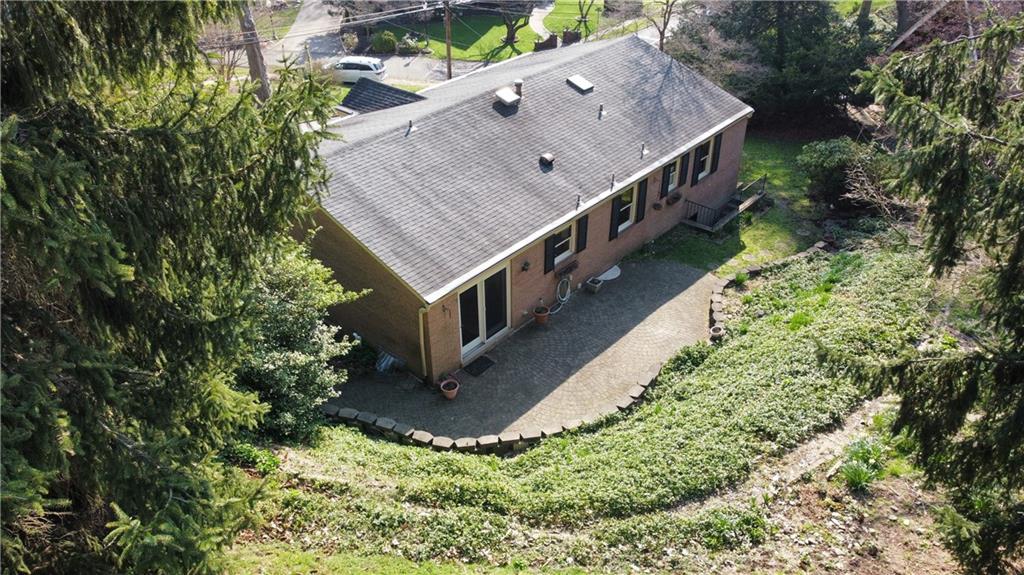 110 Woodside Road Pittsburgh, PA 15221 - Photo 22 of 24 Gallery Image 22