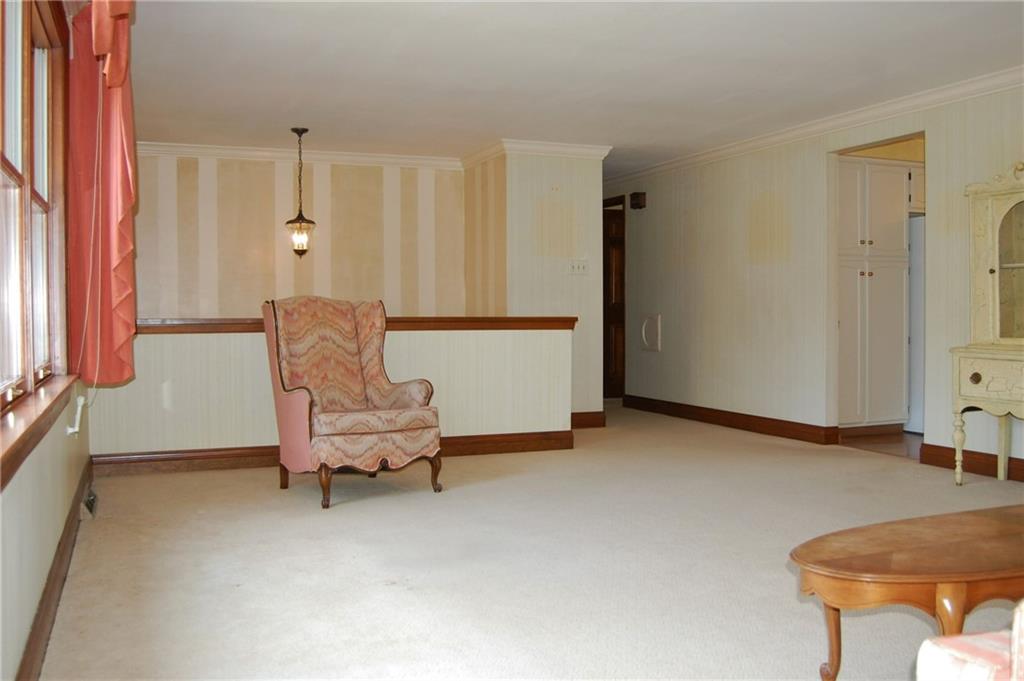 110 Woodside Road Pittsburgh, PA 15221 - Photo 5 of 24 Gallery Image 5