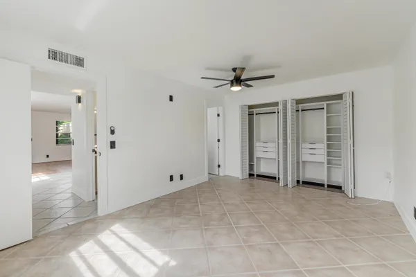 $1,800 | 560 Capri East, Delray Beach, FL 33484