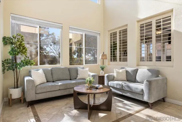 $1,295,000 | 10818 Caminito Arcada, San Diego, CA 92131