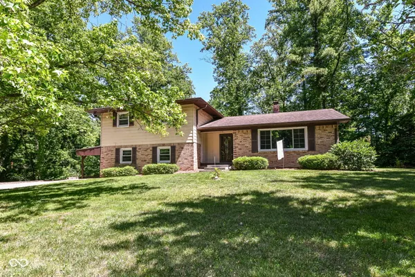 $449,900 | 7011 Wildridge Drive, Indianapolis, IN 46256