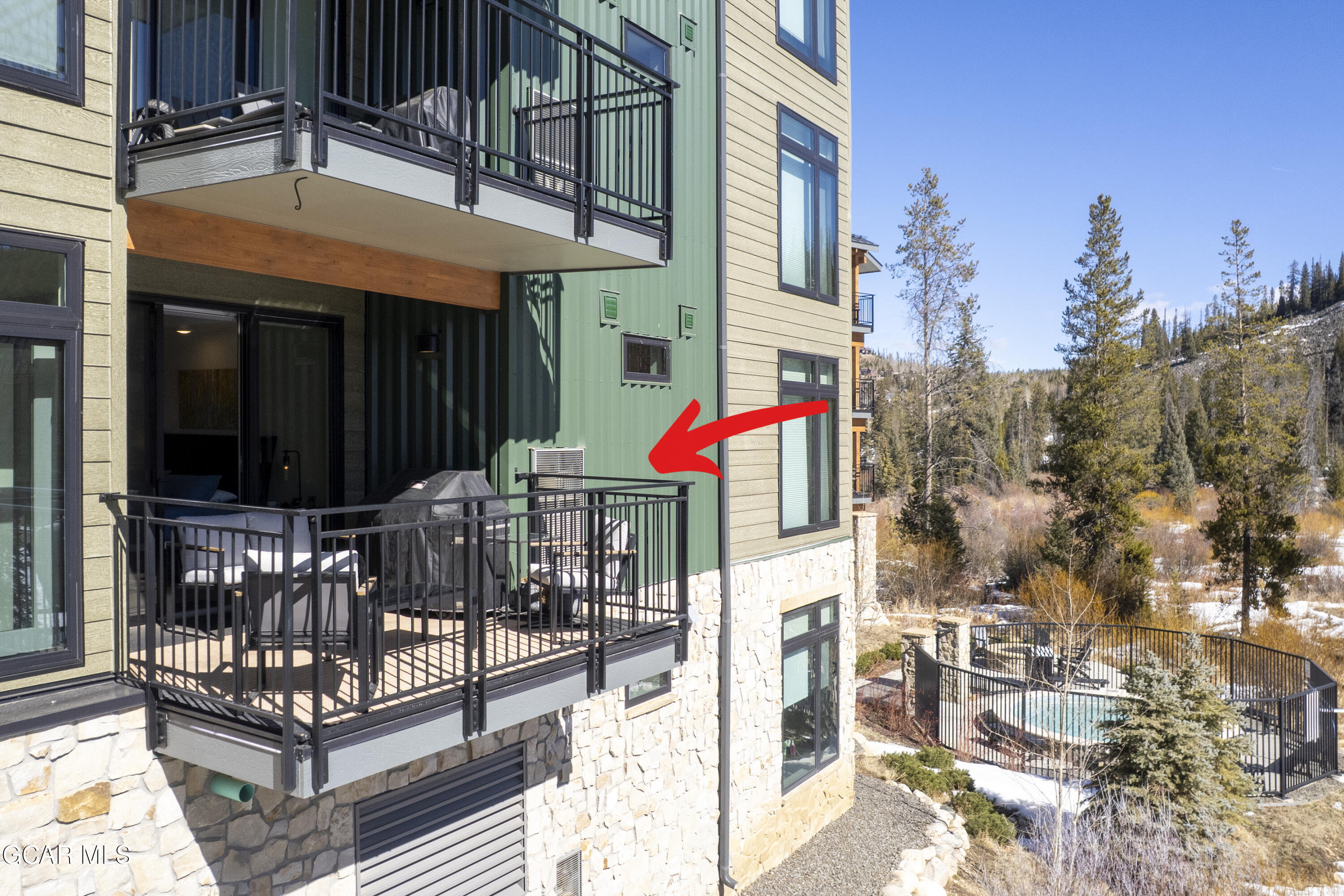 144 Ski Idlewild Road, Unit 2203 Winter Park, CO 80482 - Photo 2 of 45 Deck with Furniture and Grill