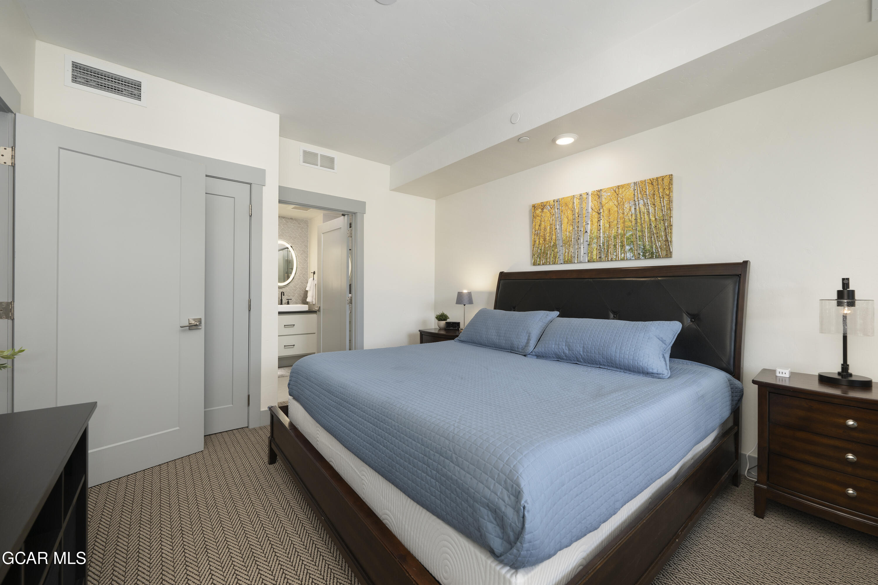 144 Ski Idlewild Road, Unit 2203 Winter Park, CO 80482 - Photo 26 of 45 King-Bed