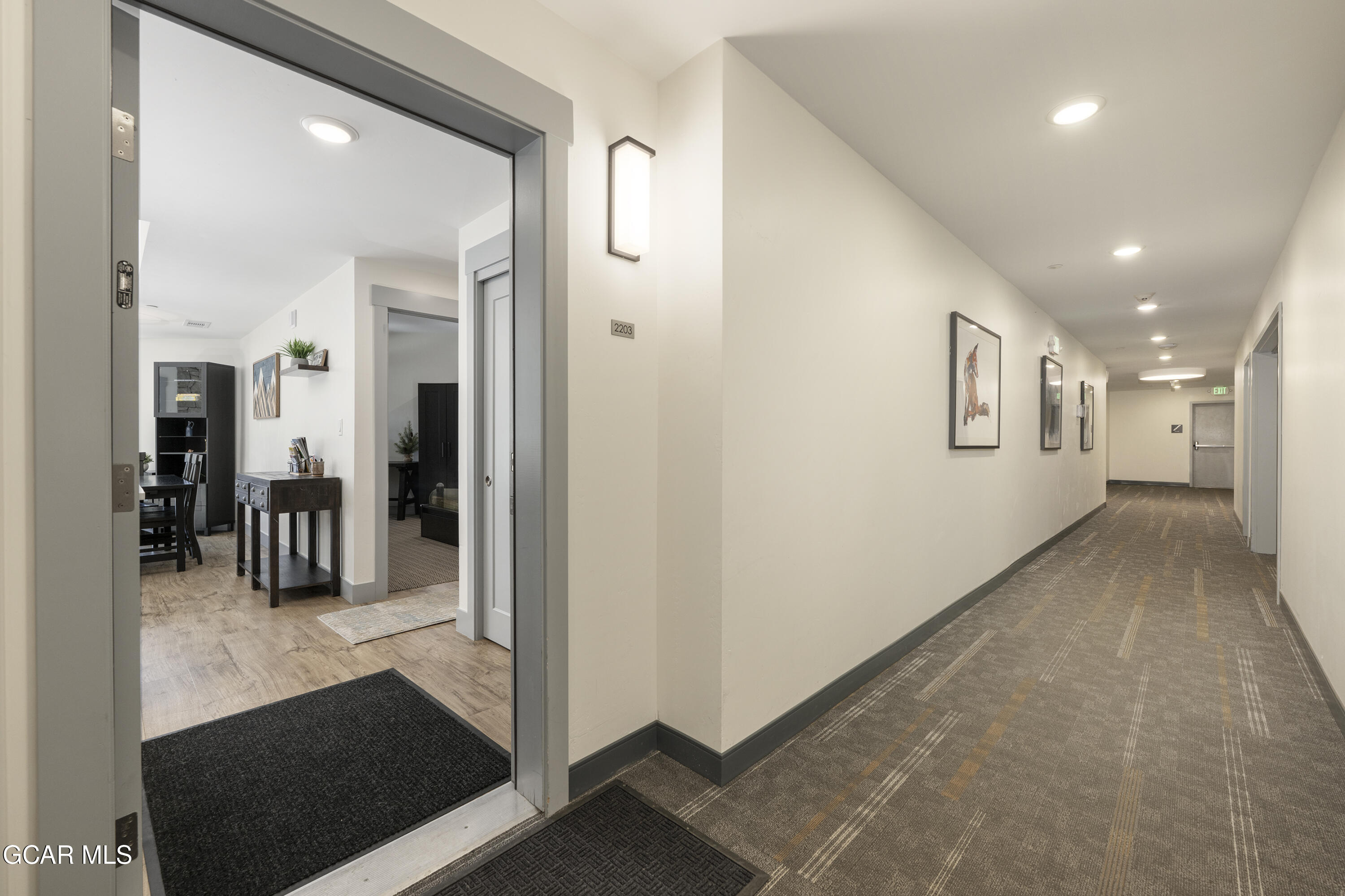 144 Ski Idlewild Road, Unit 2203 Winter Park, CO 80482 - Photo 3 of 45 Step inside #2203