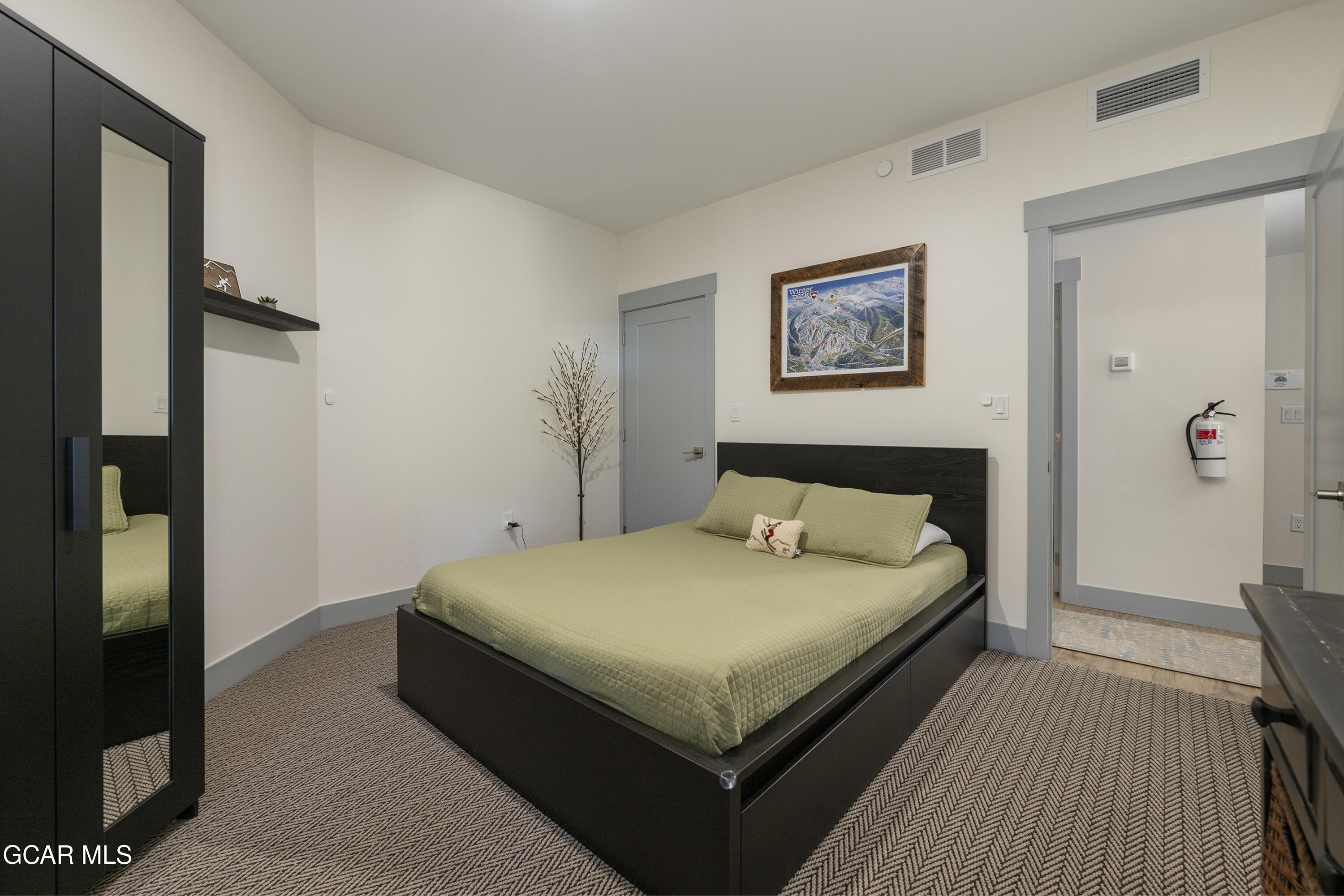 144 Ski Idlewild Road, Unit 2203 Winter Park, CO 80482 - Photo 31 of 45 Queen Bed